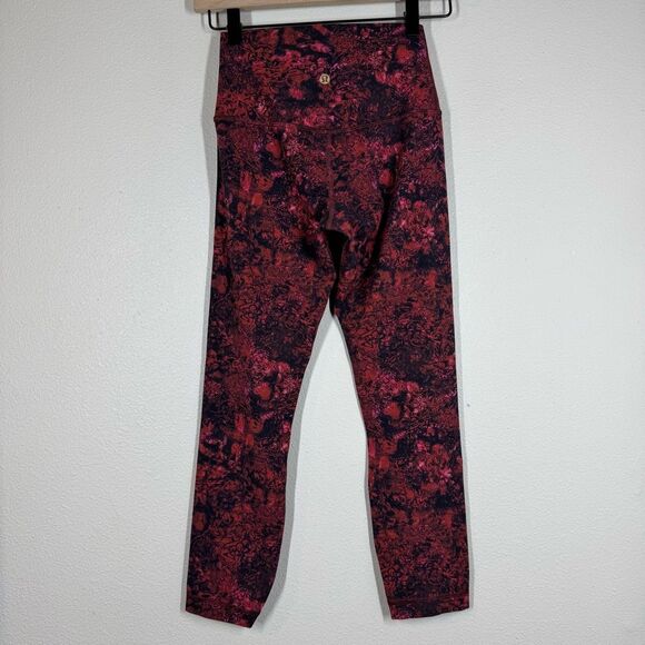 Lululemon Align Super High-Rise Crop Leggings Red Black Print Women’s Size 4 - Picture 3 of 5